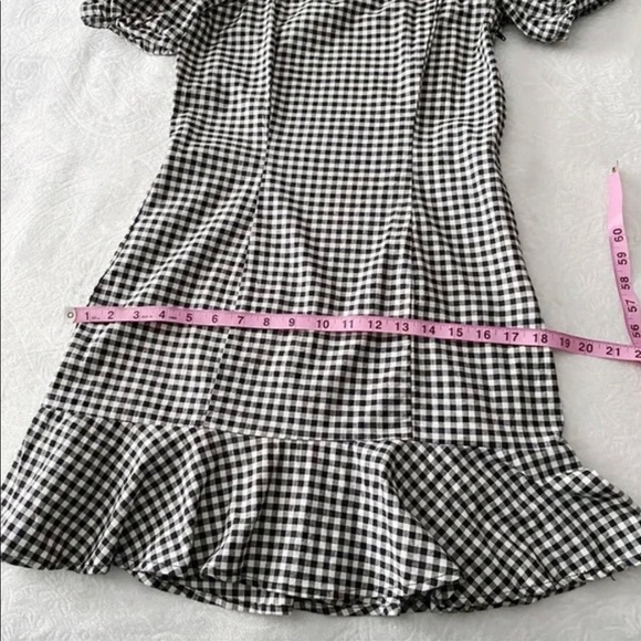 Cold Shoulder Black and White Gingham Print Bodycon Mini Dress - Picture 6 of 11
